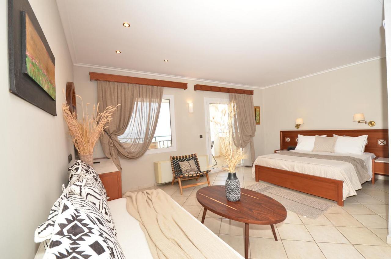 Hotel Evilion Sea And Sun 4*