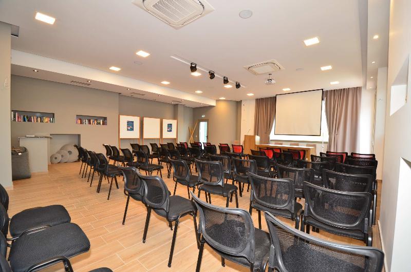 Evilion Sea And Sun Hotel 4*