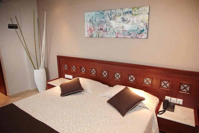 Evilion Sea And Sun Hotel Neoi Poroi